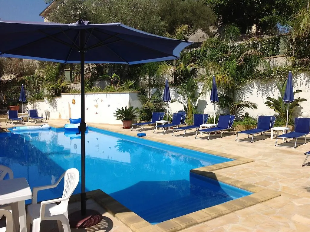 Villafiorita Gioiosa Marea Appartamento
