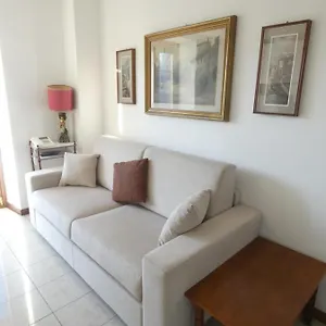 https://la-dimora-degli-angeli.it-lombardy.com
