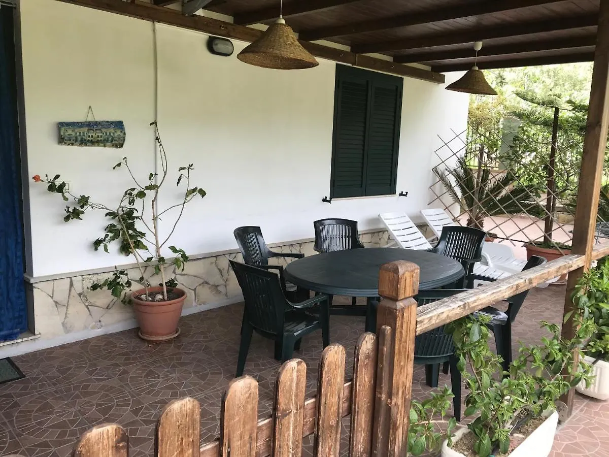 Villafiorita Gioiosa Marea Appartamento