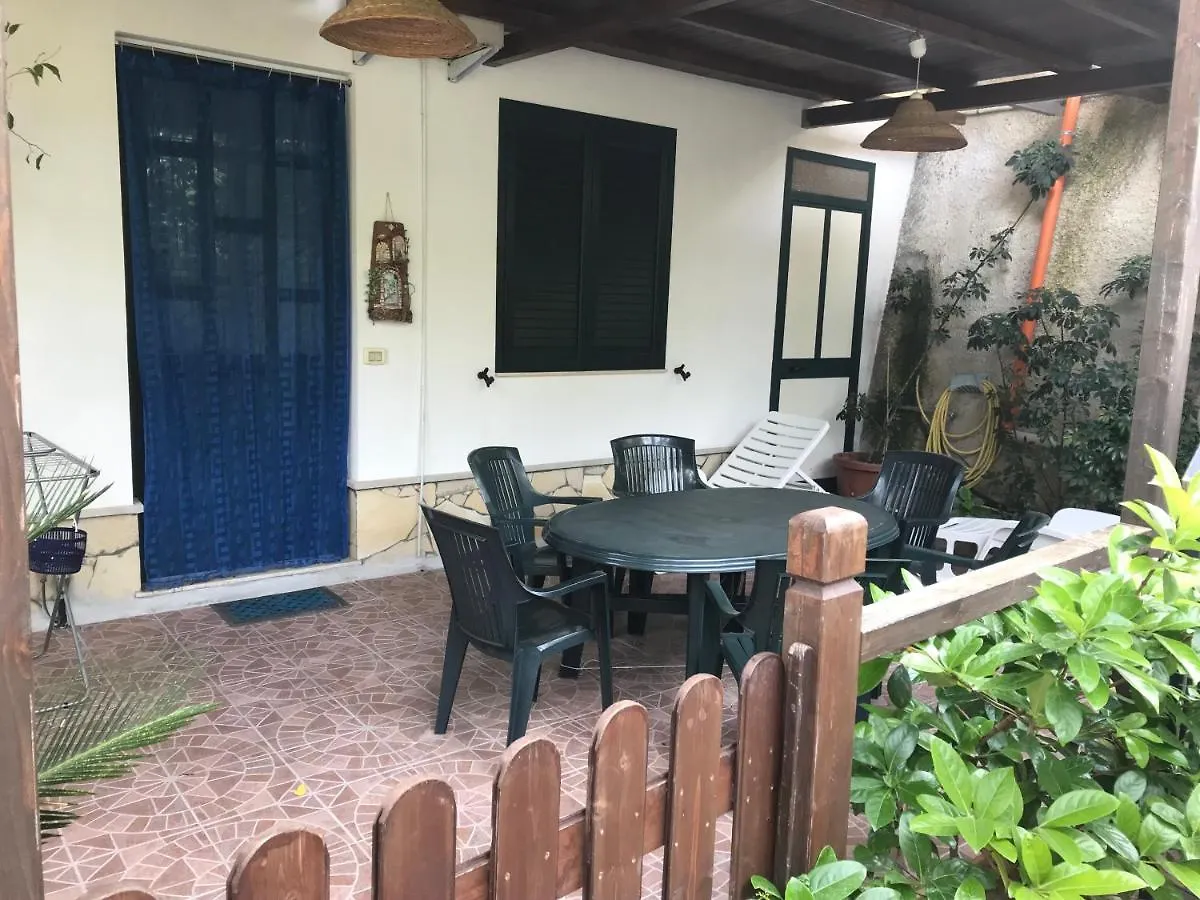 Villafiorita Gioiosa Marea Italia